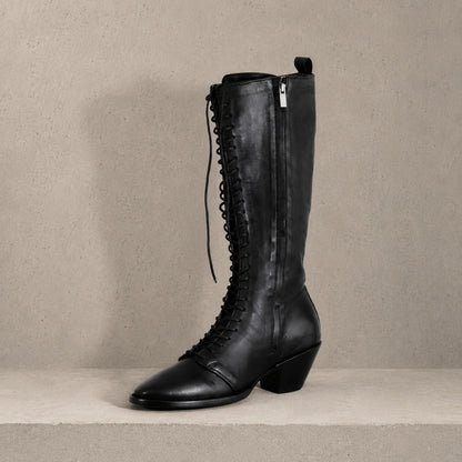 Plancha Tall handmade tall leather boot detail
