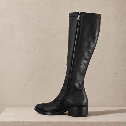 Oxford Tall handmade leather boot from León Guanajuato