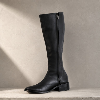 Sencillo Tall tall leather boot construction detail