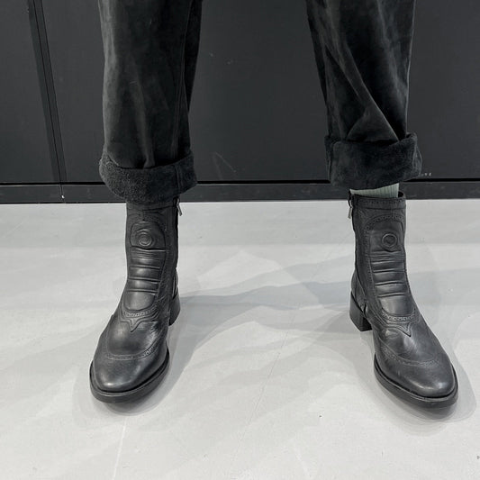 Oxford Short black leather boots worn, frontal view